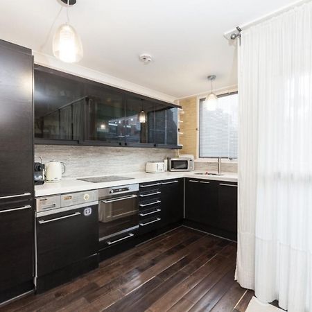 Two Bedroom Apartment Pimlico Londra Esterno foto