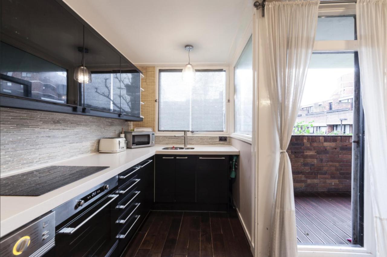 Two Bedroom Apartment Pimlico Londra Esterno foto